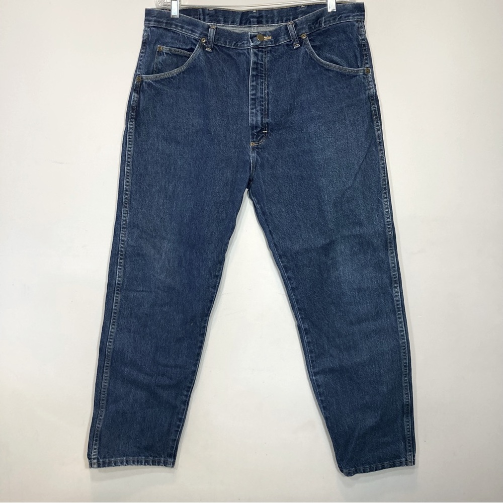 Wrangler Men's 38x30 Blue Denim Regular Fit Jeans  Straight Leg 100% Cotton